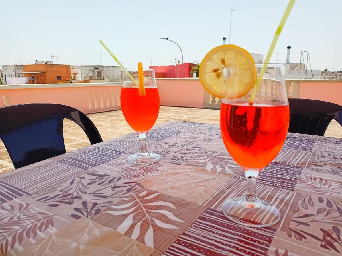 La Terrazza Di Fabrizio 5 Minuti Dal Mare Villa Andrano Luaran gambar